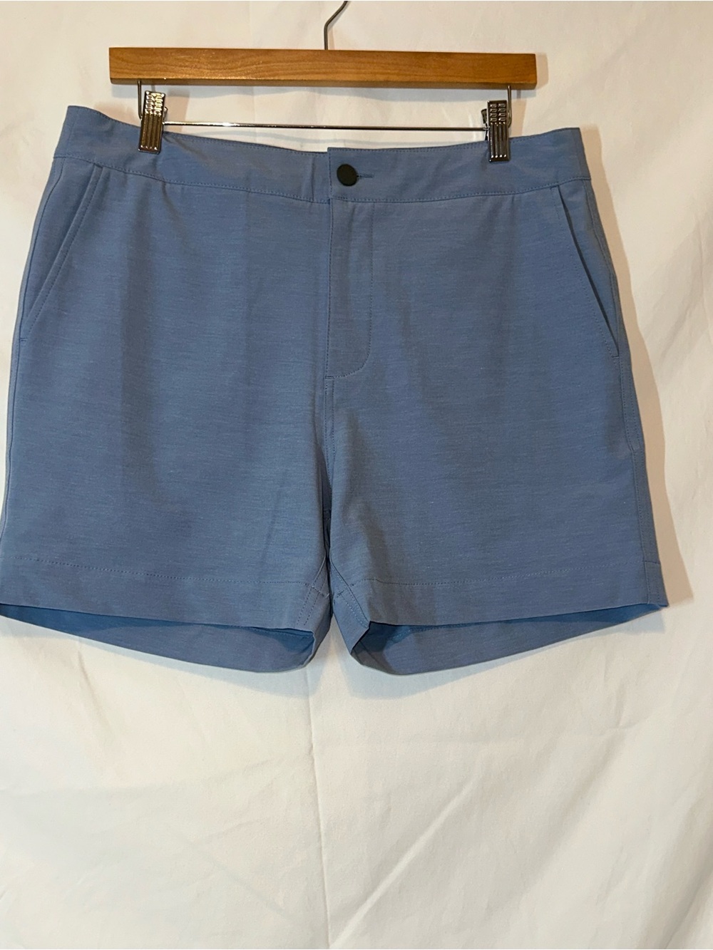 Faherty Light Blue Flat-Front Men's Shorts